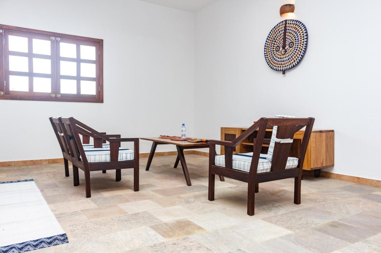 Hotel Otsunami Lomé Zewnętrze zdjęcie