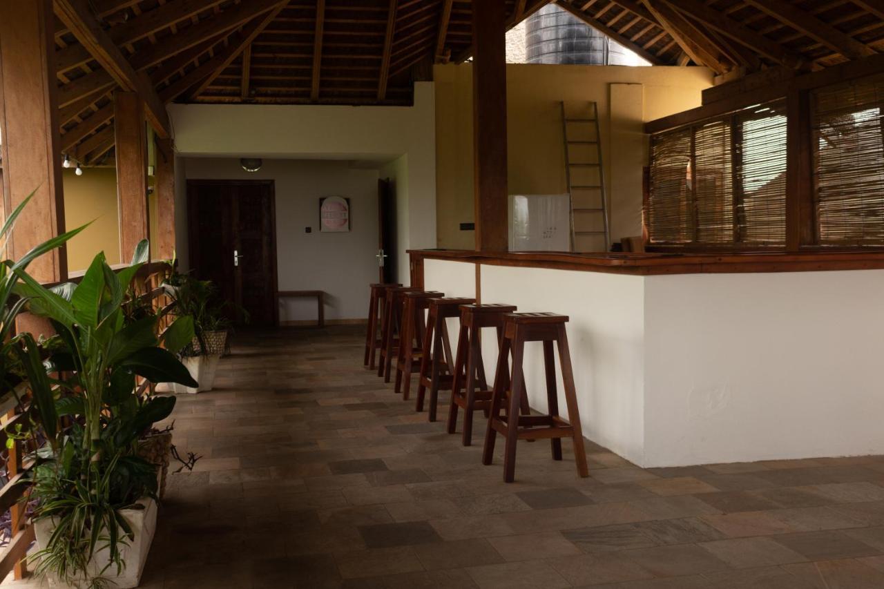 Hotel Otsunami Lomé Zewnętrze zdjęcie